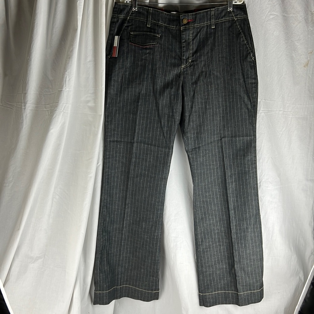 Vintage Tommy Hilfiger Size 16 women’s slacks.